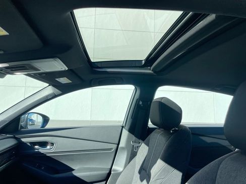 Used 2025 Honda Accord Sport image 29