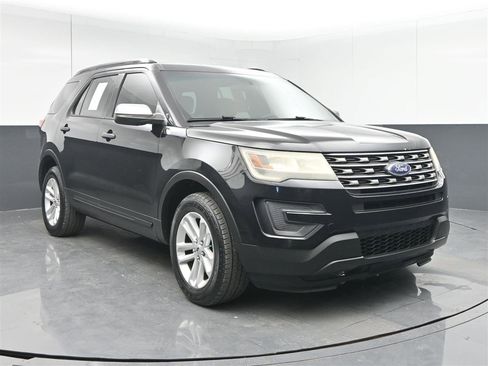 Used 2016 Ford Explorer 4WD image 1