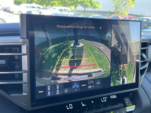 New 2026 Toyota Tundra Platinum AWD/4WD image 14