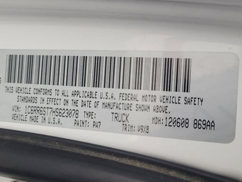 Used 2017 RAM 1500 Tradesman w/ Popular Equipment Group RWD image 33