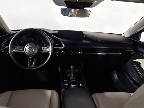 Used 2022 MAZDA MAZDA3 s FWD image 12
