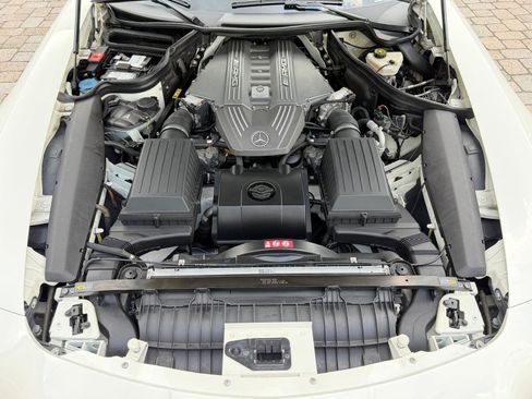 Used 2012 Mercedes-Benz SLS AMG Roadster image 57