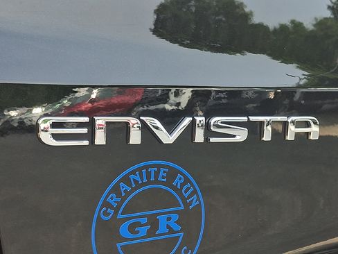 Used 2025 Buick Envista Sport Touring w/ Convenience I Package FWD image 29