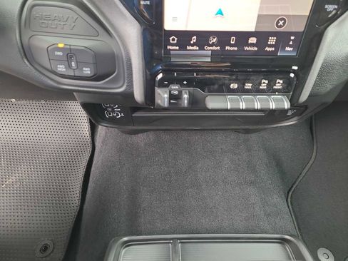 New 2026 RAM 2500 Tradesman image 25