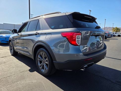 Certified 2023 Ford Explorer XLT w/ Equipment Group 202A RWD image 4