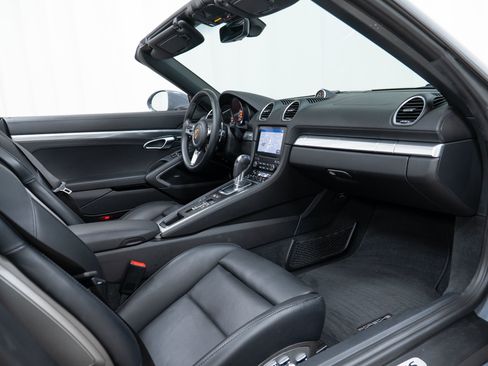 Certified 2023 Porsche 718 Boxster GTS RWD image 25