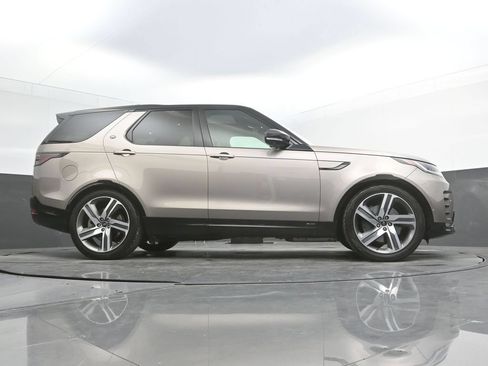 Used 2021 Land Rover Discovery HSE R-Dynamic AWD/4WD image 39