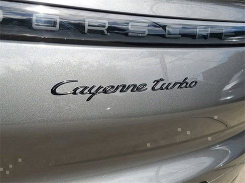 Used 2023 Porsche Cayenne Turbo AWD/4WD image 42