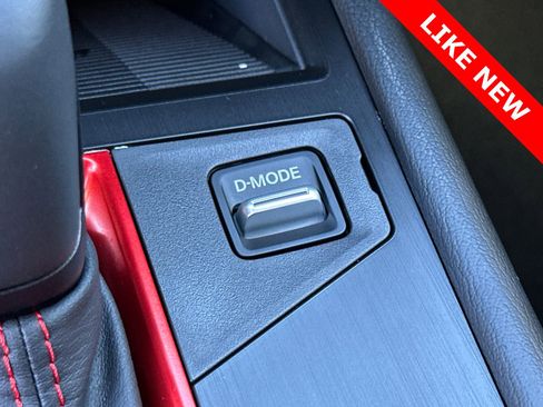 Certified 2025 Nissan Kicks SR image 31