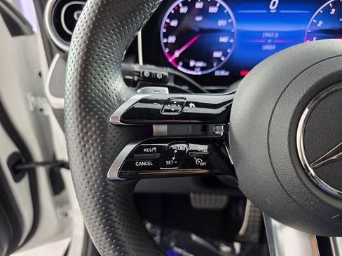 Certified 2025 Mercedes-Benz GLC 300 GLC 300 image 18