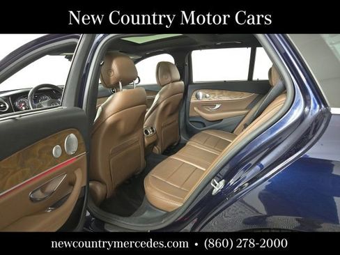 Certified 2017 Mercedes-Benz E 400 4MATIC Wagon image 16