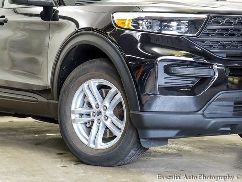 Certified 2023 Ford Explorer 4WD image 4