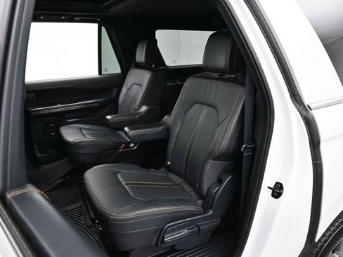 Used 2023 Ford Expedition Max Platinum image 25