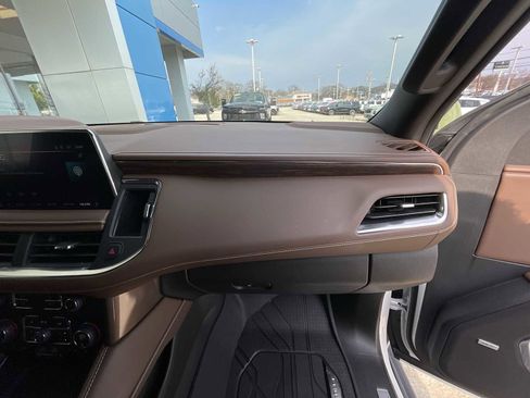 Certified 2024 Chevrolet Tahoe High Country w/ Premium Package 2 image 29