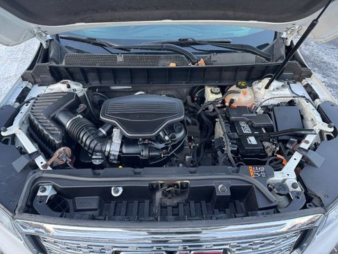 Used 2018 GMC Acadia Denali image 26