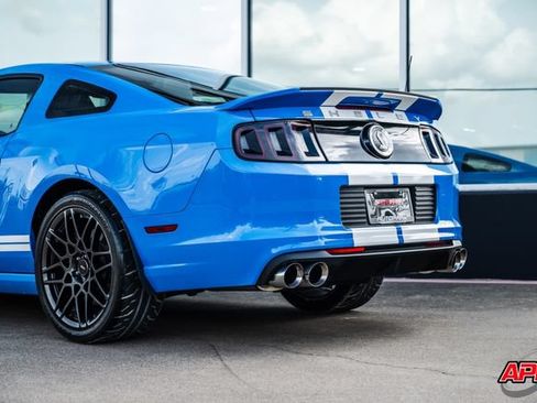 Used 2013 Ford Mustang Shelby GT500 RWD image 56