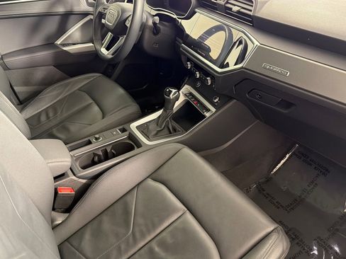 Used 2023 Audi Q3 2.0T Premium w/ Convenience Package AWD/4WD image 15