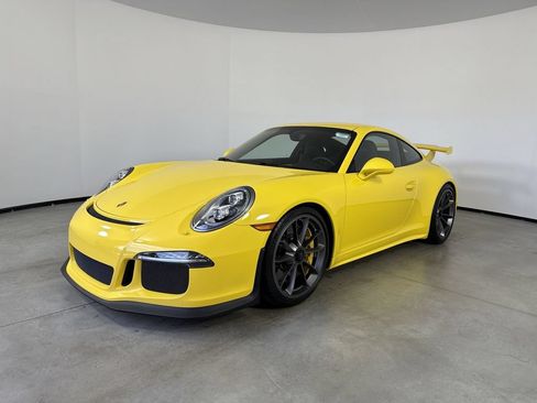 Certified 2015 Porsche 911 GT3 RWD image 1