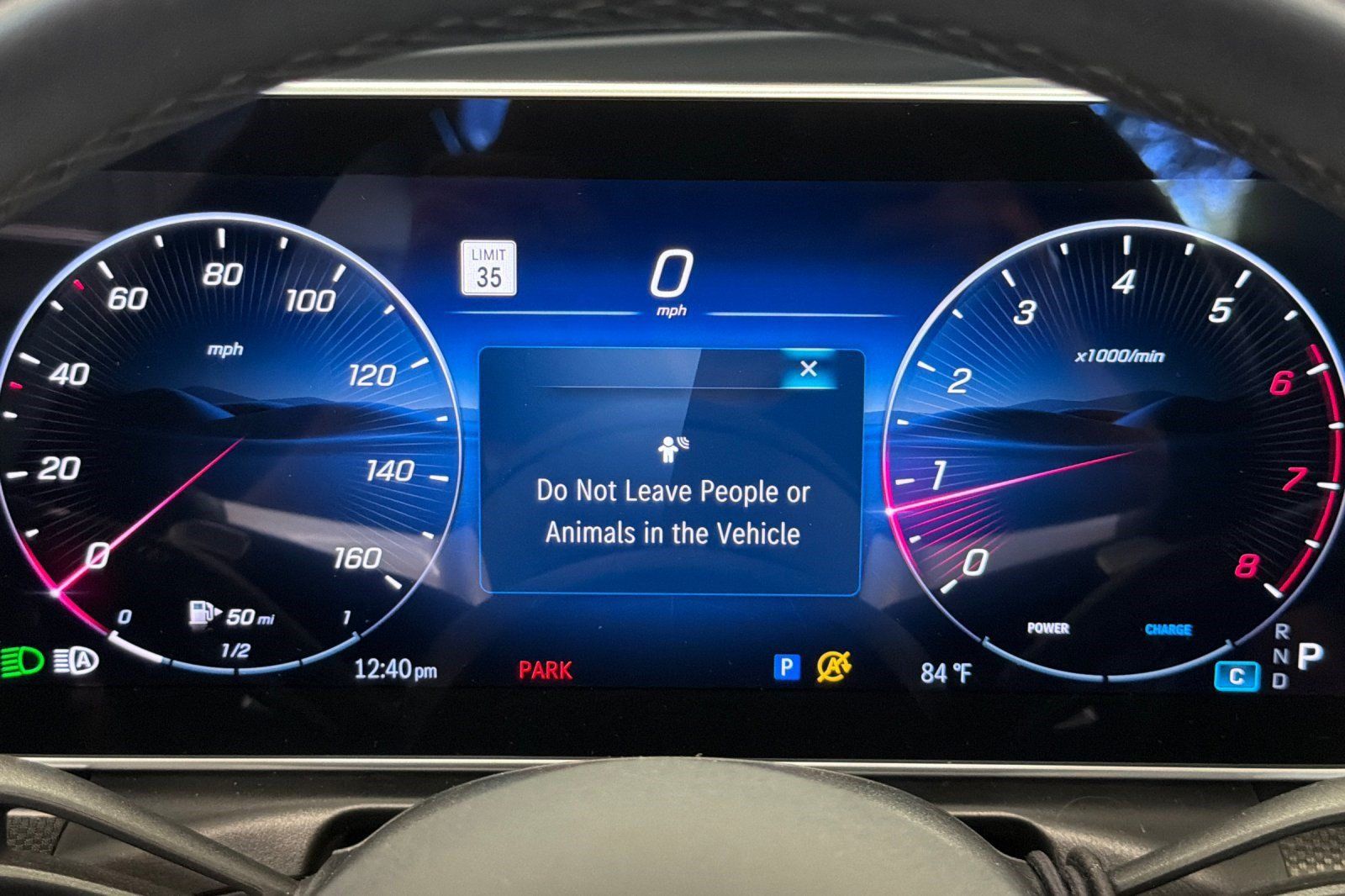 Used 2024 Mercedes-Benz CLE 450 4MATIC Cabriolet image 20