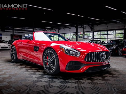 Used 2018 Mercedes-Benz AMG GT C image 31