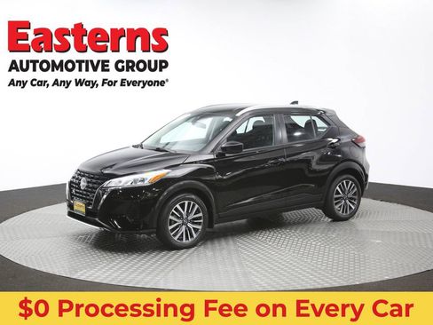 Used 2023 Nissan Kicks SV FWD image 55