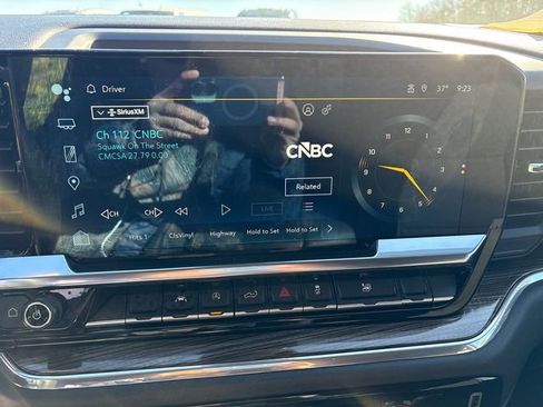 Used 2024 Chevrolet Silverado 1500 LT image 24