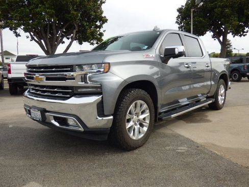 Used 2022 Chevrolet Silverado 1500 LTZ w/ LTZ Premium Package image 7