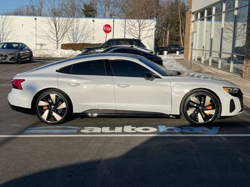 Used 2022 Audi RS e-tron GT w/ Carbon Performance Package image 16