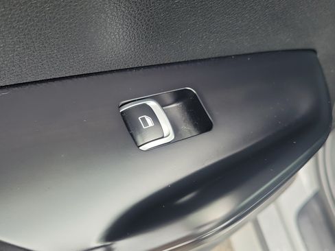 Used 2022 Kia K5 GT-Line w/ GT-Line Awd Premium Package image 14