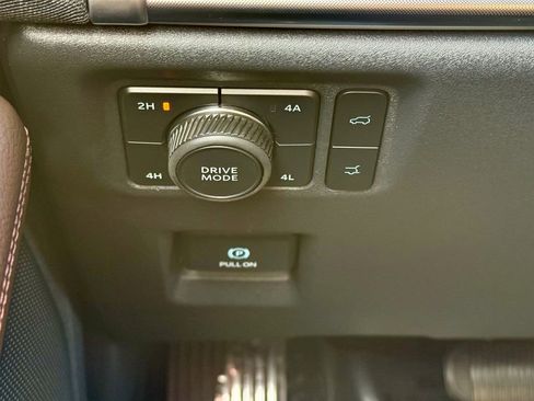 New 2025 Ford Expedition Max King Ranch image 32