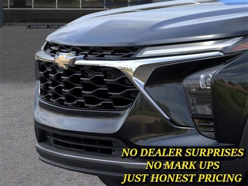 New 2026 Chevrolet Trax LT image 13