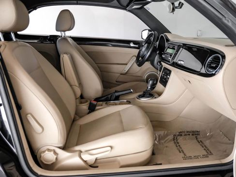 Used 2014 Volkswagen Beetle 1.8T image 22