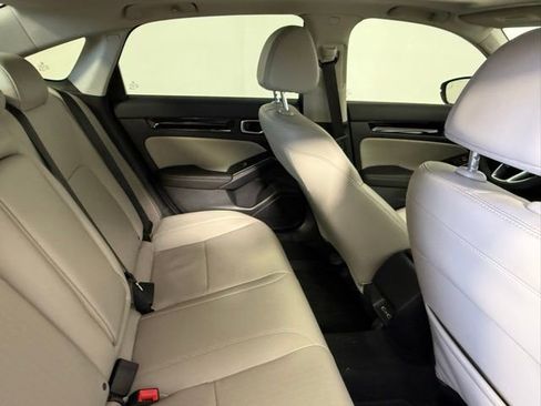 Used 2022 Honda Civic Touring image 42