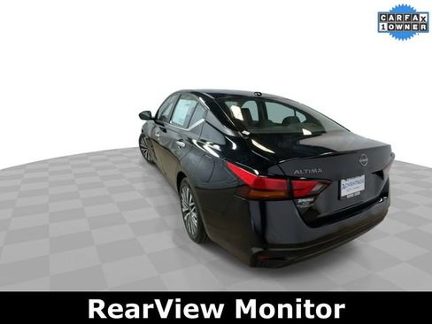 Used 2024 Nissan Altima 2.5 SV image 9