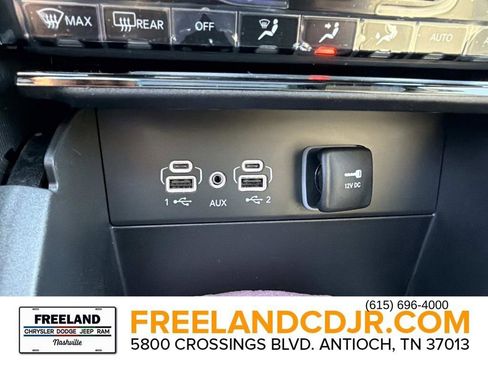 New 2025 Jeep Grand Cherokee L Limited w/ MOPAR Finishing Package AWD/4WD image 31
