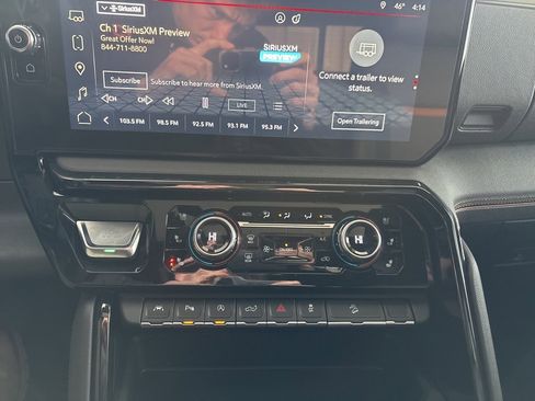 Used 2025 GMC Sierra 1500 AT4 w/ AT4 Premium Package image 15