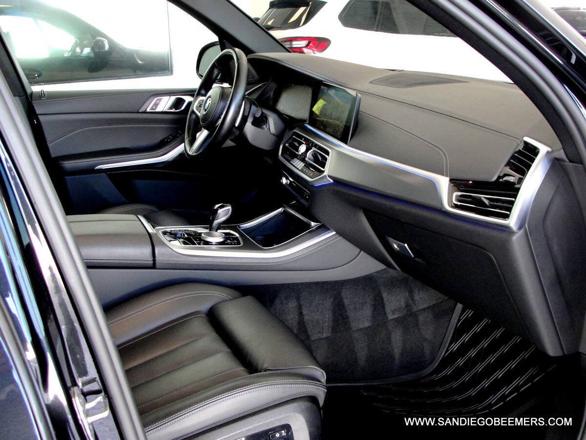Used 2022 BMW X5 sDrive40i w/ M Sport Package RWD image 32