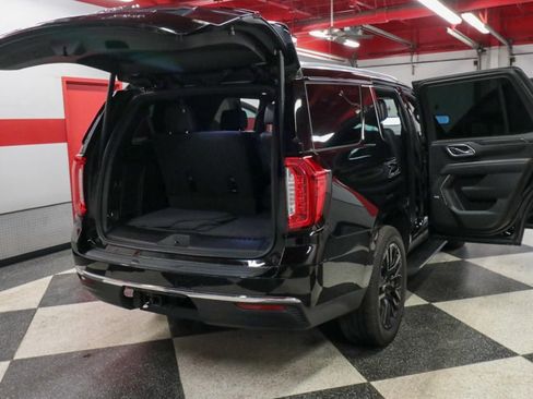 Used 2022 GMC Yukon SLT w/ SLT Premium Package image 29