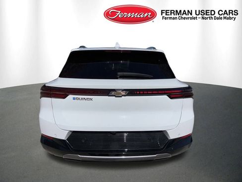 Used 2025 Chevrolet Equinox EV LT image 11