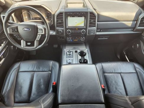 Used 2019 Ford Expedition XLT w/ Equipment Group 202A AWD/4WD image 26