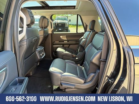 Used 2026 Ford Expedition Max Platinum AWD/4WD image 25