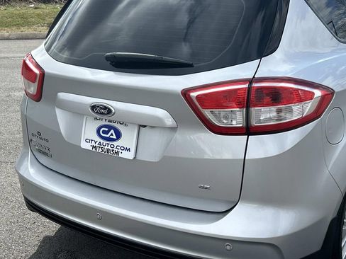 Used 2017 Ford C-MAX Energi SE w/ Equipment Group 401A image 12