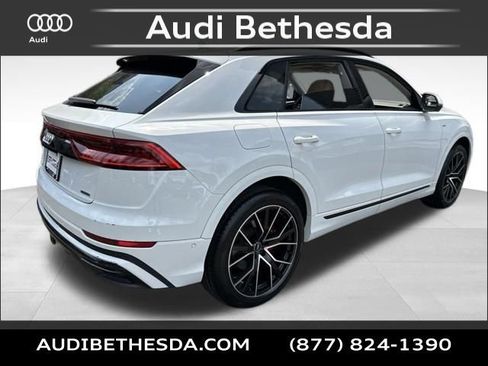 Used 2021 Audi Q8 Premium Plus w/ Premium Plus Package AWD/4WD image 7