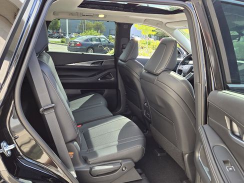 New 2026 INFINITI QX60 Luxe w/ Cargo Package image 19