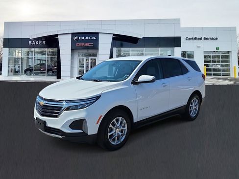 Used 2024 Chevrolet Equinox LT w/ LPO, Floor Liner Package FWD image 1