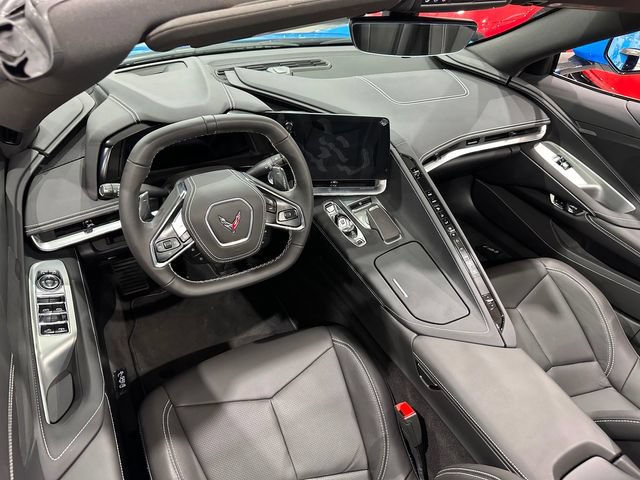 Used 2025 Chevrolet Corvette Stingray Convertible w/ 1LT RWD image 11