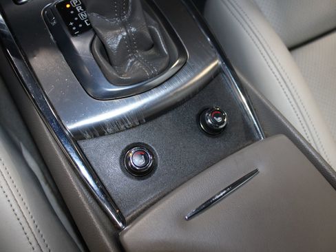 Used 2012 INFINITI G37 Journey w/ Premium Pkg RWD image 18