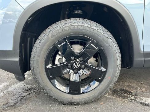New 2026 Honda Ridgeline Black Edition image 10