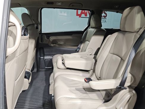 Used 2019 Honda Odyssey Elite image 32