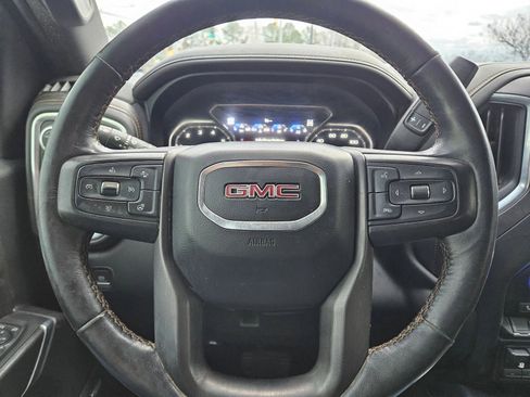 Used 2021 GMC Sierra 2500 AT4 w/ AT4 Premium Plus Package image 12